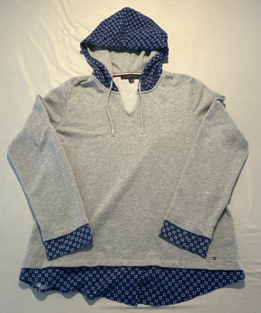 Tommy Hilfiger Women’s Faux Layered hoodie Top blouse Shirt . Gray blue Large